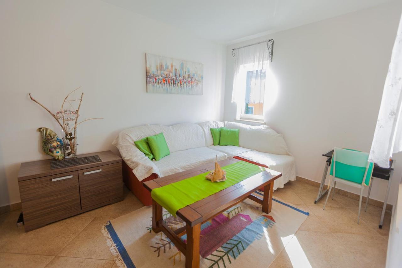 Apartman Mare Lovrečica Exterior foto